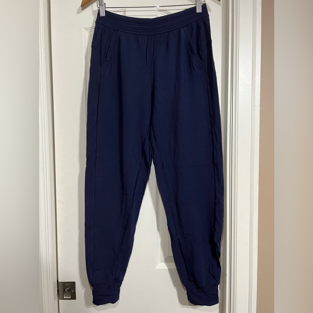 Lululemon Ceremony Sweatpant
Deep Indigo
